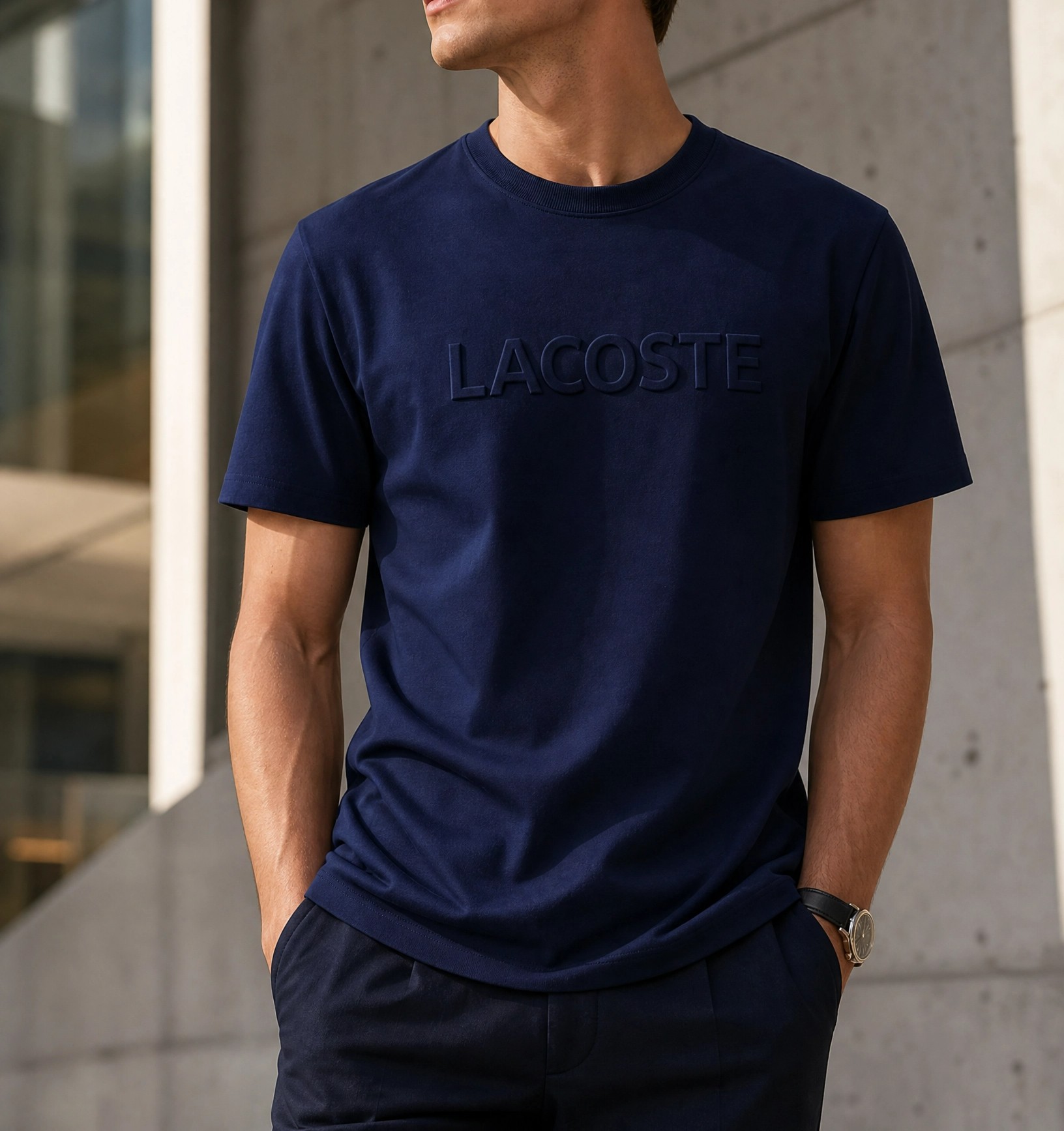 Lacoste Kabartma Logo Detaylı Erkek Tişört – Lacivert